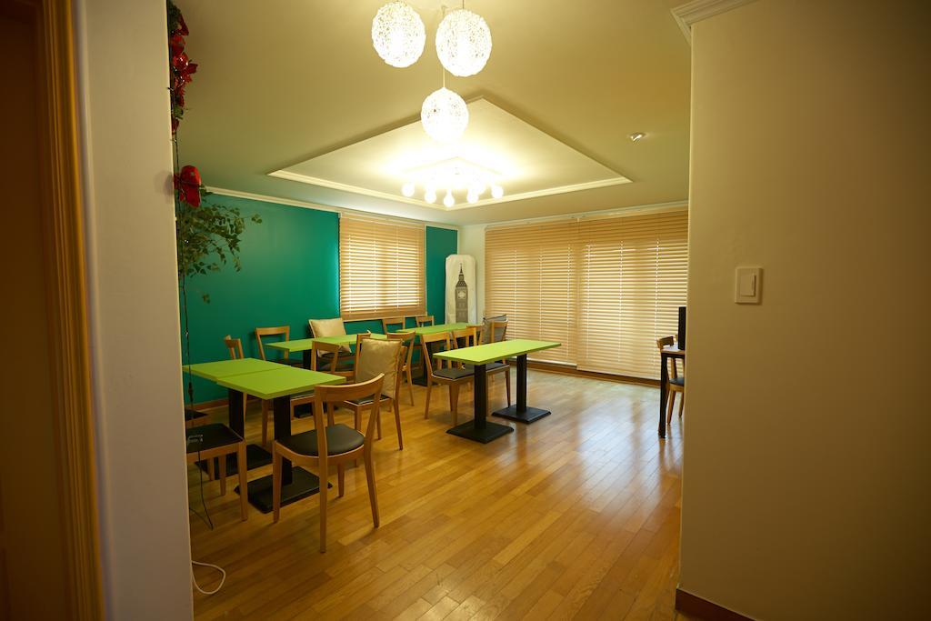 Moon Hostel Seoul Luaran gambar